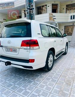 تويوتا لاندكروزر